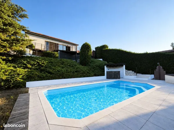 Maison 7 pièces 136 m²
