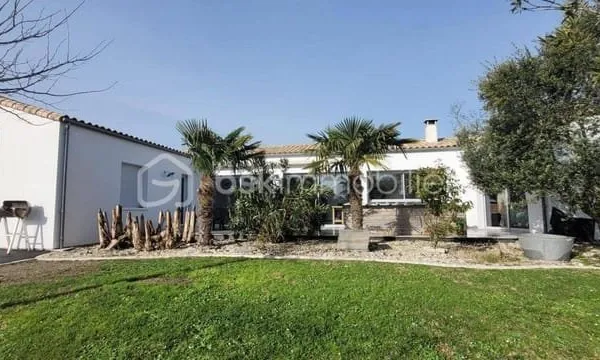 Maison de plain-pied 5 pièces 150 m²