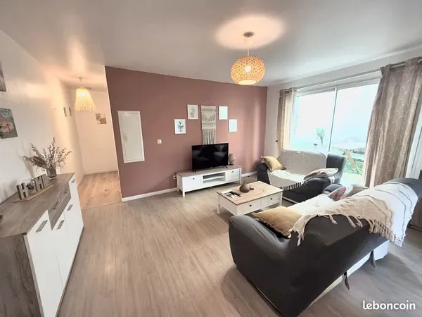 🏡 T3 rénové avec jardin privatif de 100 m² - Centre de l'Entre-Deux - Libre de toute occupation