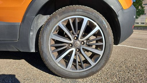 Opel Crossland X 1.2 Turbo 130 - Innovation – 2018 – 73005 km – Essence – Boîte Manuelle — photo 21