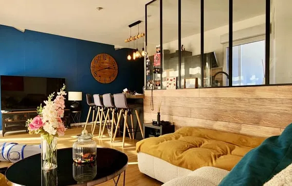 Jolie villa F4 récente avec extérieur et piscine