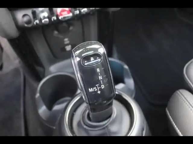 Mini Mini one 102ch edition camden bva7 — photo 8