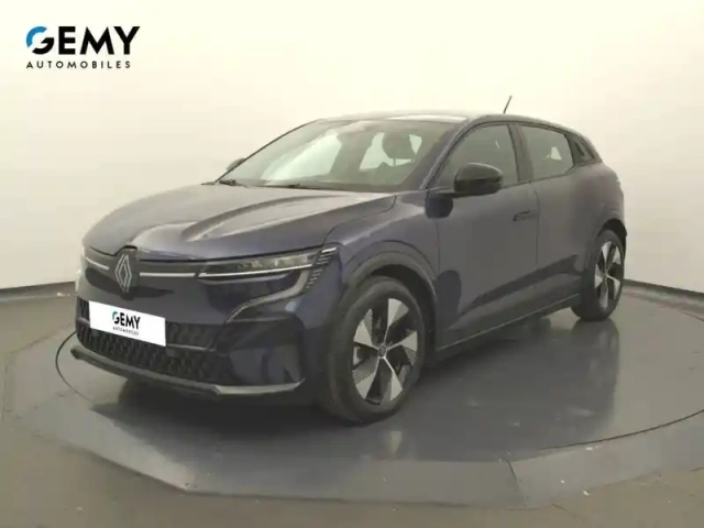 Renault Megane e-tech ev60 220 ch optimum charge — photo 16