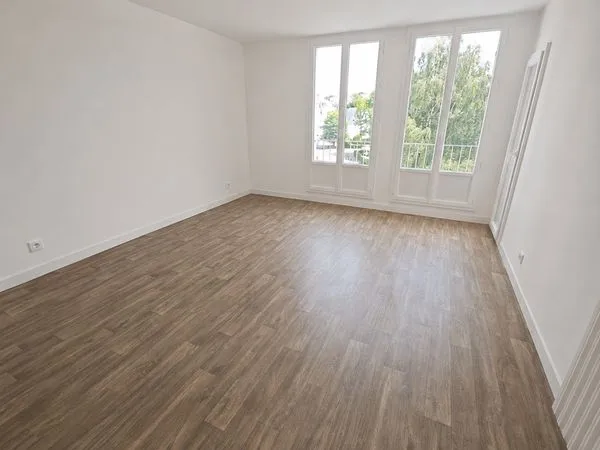 T3 rénové avec balcon - 2 chambres - Prat Maria - Quimper