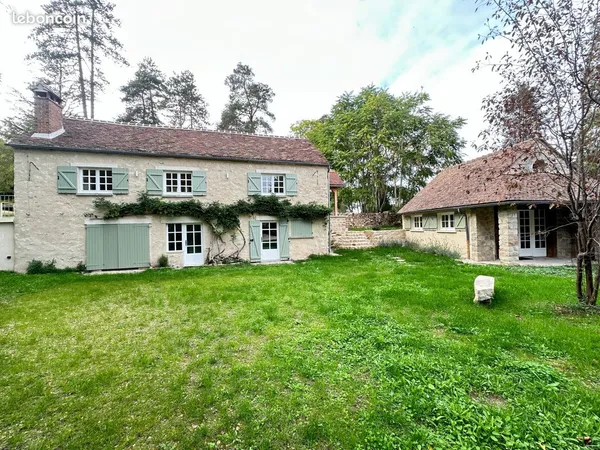 Maison 7 pièces 200 m²