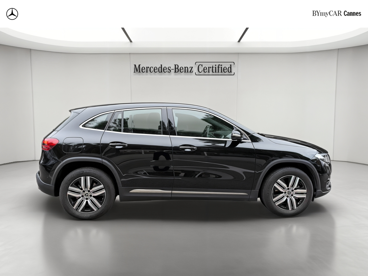 Mercedes EQA 250+ — photo 6