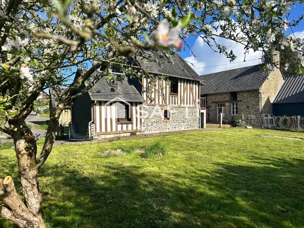 Maison, pierres, colombages et charme