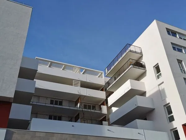 APPARTEMENT T4 A307 JARDIN DES LICES 13 010 Marseille