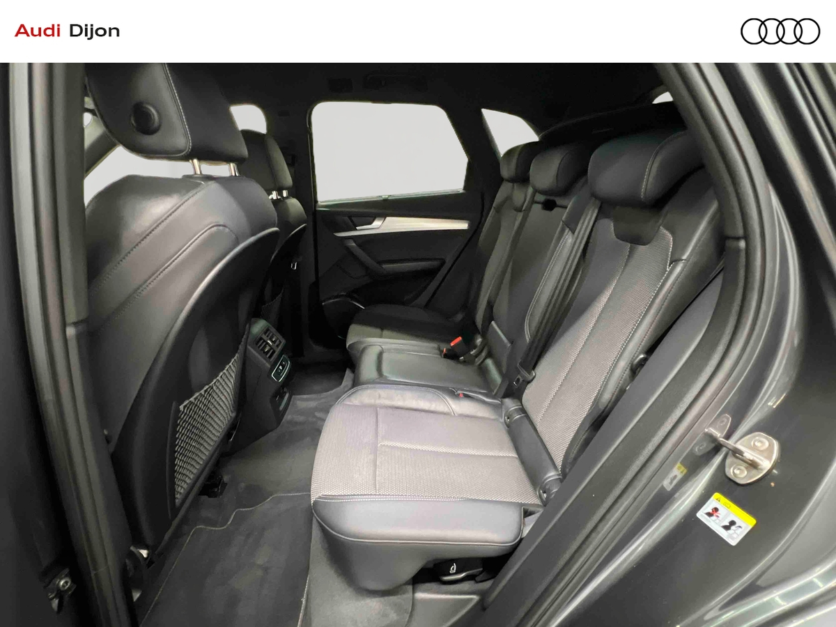 Audi Q5 50 TFSIe 299 S tronic 7 Quattro — photo 12
