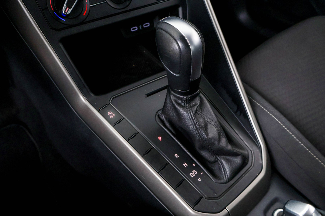 Volkswagen Polo — photo 23