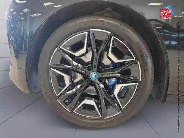 Bmw Ix m60 619ch — photo 10