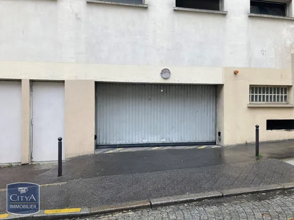 Stationnement Location Paris   96€