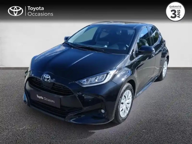 Toyota Yaris 120 vvt-i dynamic business 5p my22