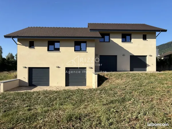 Maison 5 pièces 106 m²