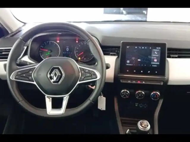 Renault Clio 1.0 tce 90ch evolution — photo 3