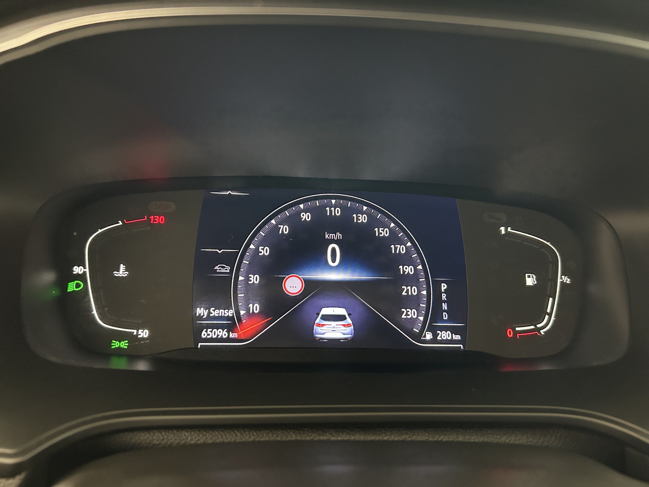 Renault Mégane 4 — photo 17