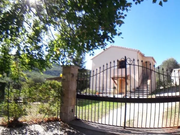 Appartement de 38m2 à louer sur Le Bar-sur-Loup
