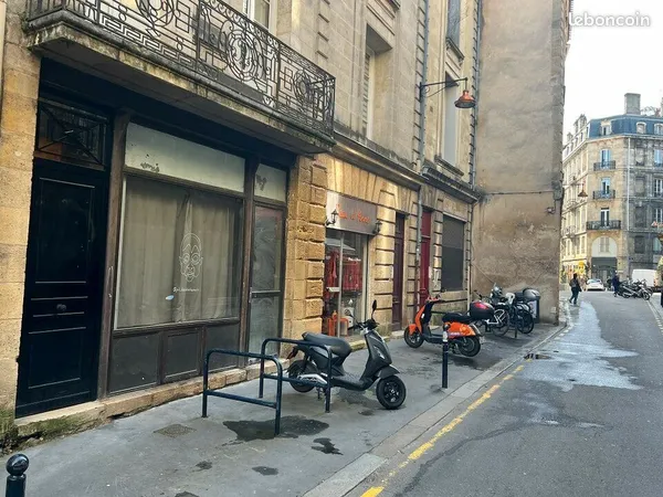 Local commercial 20 m² BORDEAUX