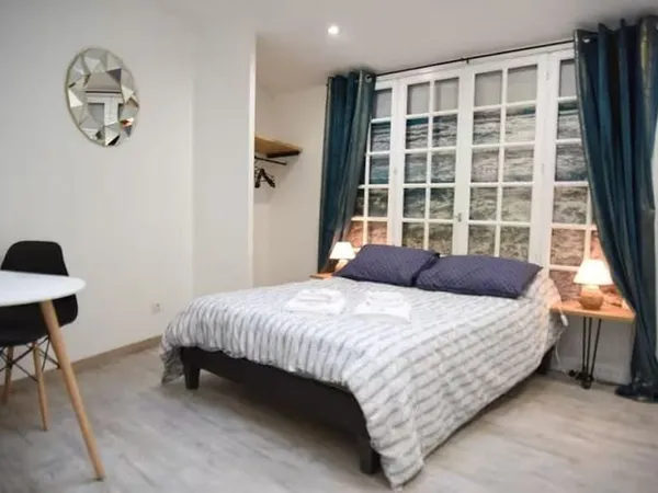 Studio 1 pièce 30 m²
