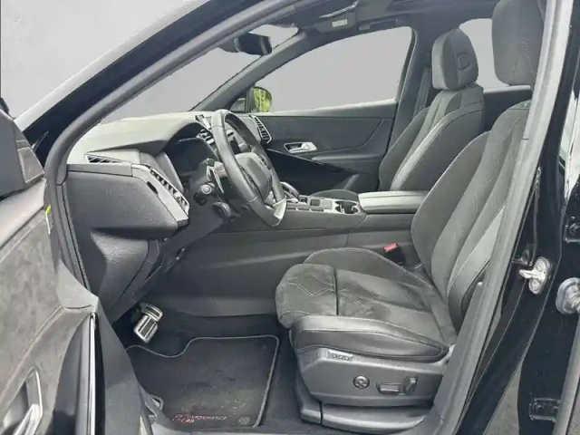 Ds Ds 7 ds7 crossback hybride e-tense 300 eat8 4x4 — photo 11
