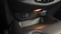 Nissan Juke 1.6 Hybrid 143ch Tekna 2023 — photo 30