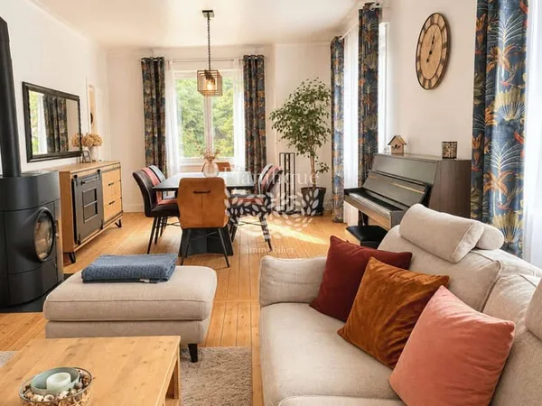 Maison 6 pièces 131 m²