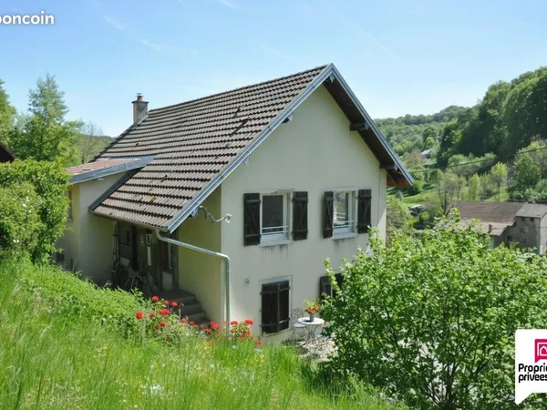 Maison 7 pièces 140 m²