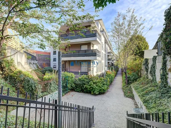 APPARTEMENT COUP DE COEUR NOISY-LE-SEC