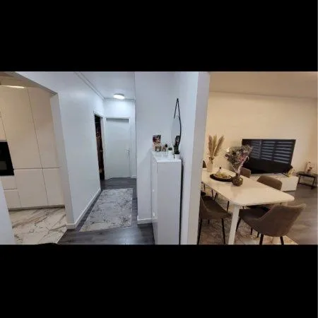 Location - Appartement - 3 pièces
