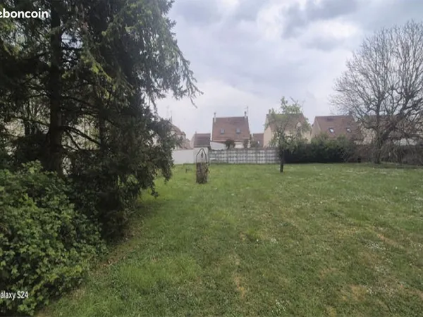 Terrain 312 m² Brie Comte Robert
