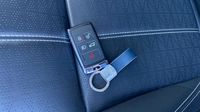 Land-Rover Range Rover Velar 2.0 P400e 404ch PHEV R-Dynamic HSE AWD BVA — photo 16