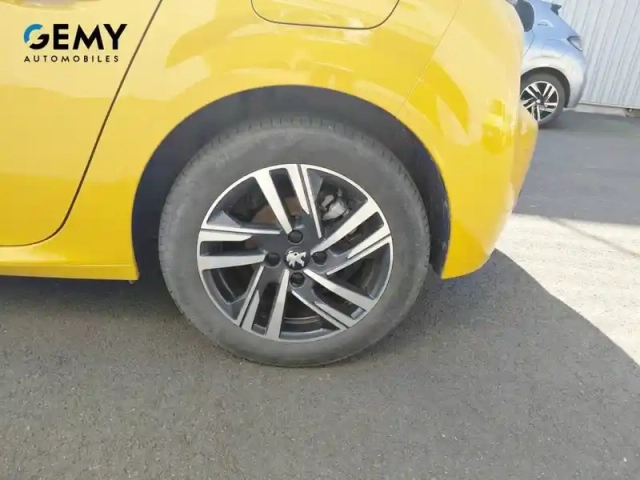 Peugeot 208 puretech 100 s&amp;s bvm6 — photo 11