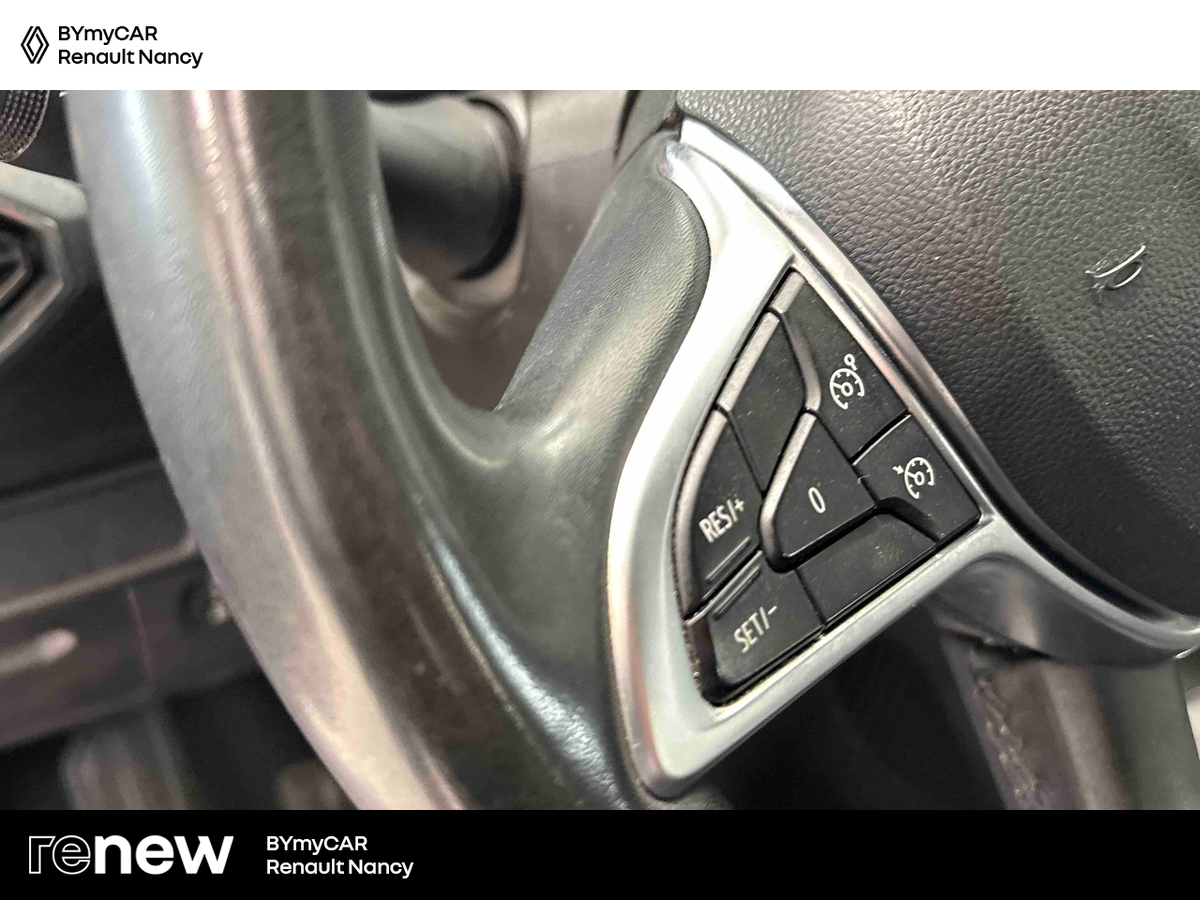 Dacia Sandero TCe 90 CVT - 22 — photo 21