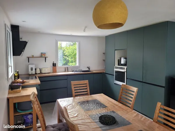 5 pièces 125m2 Sarzeau 56370 quartier Kergorange