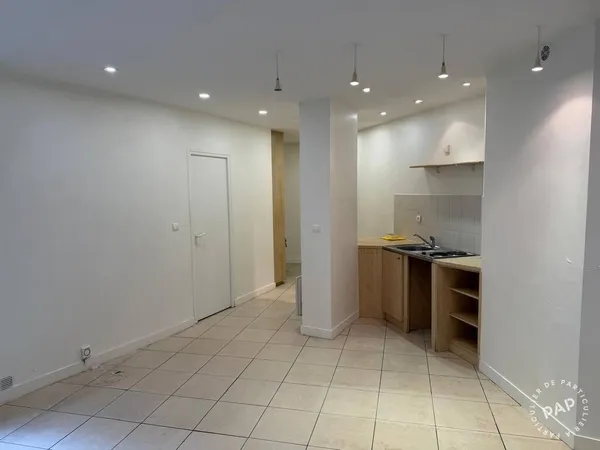 Studio 1 pièce 28 m²
