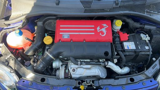 Abarth 500 1.4 Turbo T-jet 165 - Turismo – 2021 – 23542 km – Essence – Boîte Manuelle — photo 24