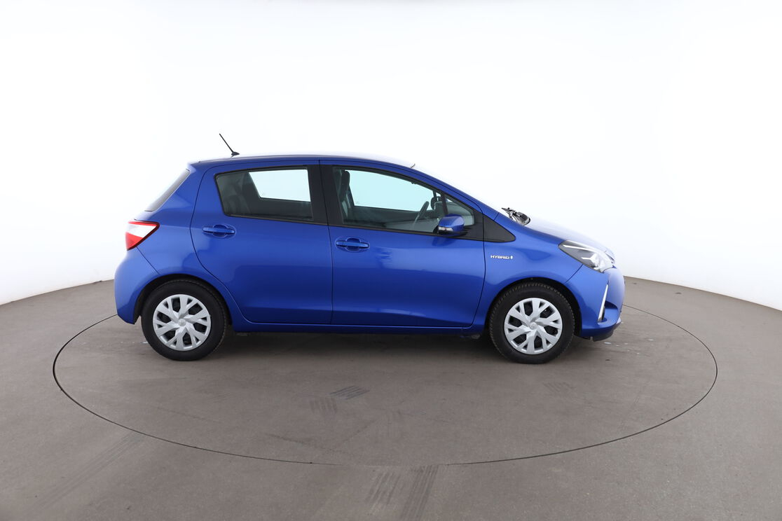 Toyota Yaris 1.5 Hybrid France — photo 6