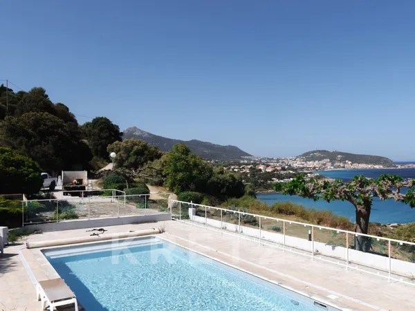 Appartement T2 avec Terrasse - Vue mer - Monticello