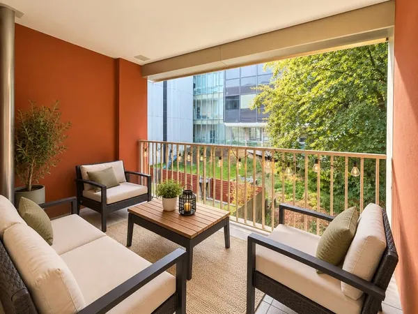 NANCY / LIBÉRATION : APPARTEMENT T2 AVEC LOGGIA ET PARKING