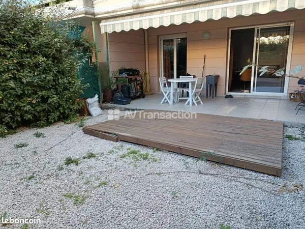 DRAGUIGNAN : Beau 2 pièces, Jardin, Parking, Cave