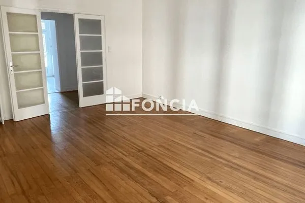 Appartement 4 pièces 81 m²