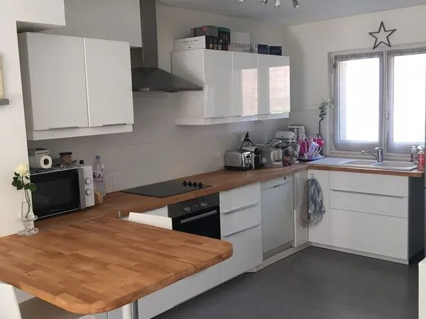Maison 3 chambres avec parking et jardin sud