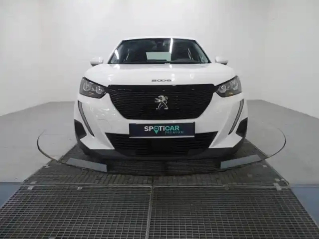 Peugeot 2008 1.2 puretech 100ch s&amp;s active pack — photo 3