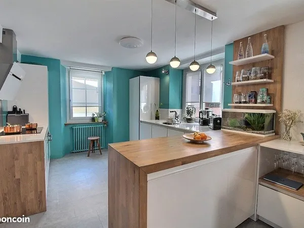 Maison 6 pièces 170 m²