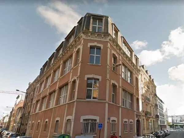 Immeuble de rapport 41 pièces 710 m²