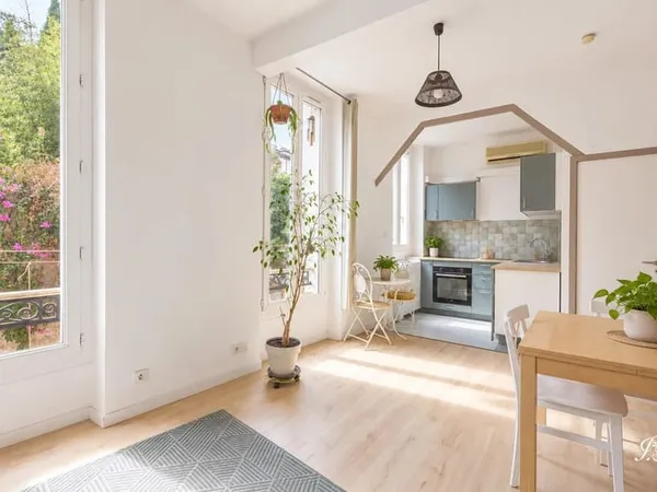 SOULEIADO - Appartement T2 de 35m2 - 13005 LA CONCEPTION