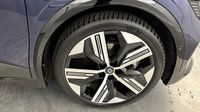 Renault Mégane E-Tech Electric EV60 220ch Iconic super charge -C — photo 20
