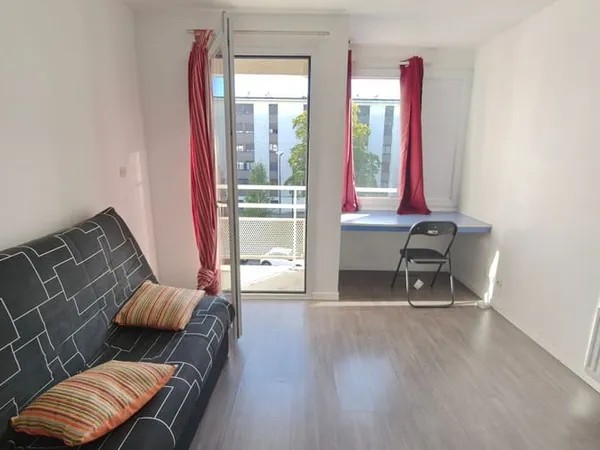Studio 1 pièce 18 m²