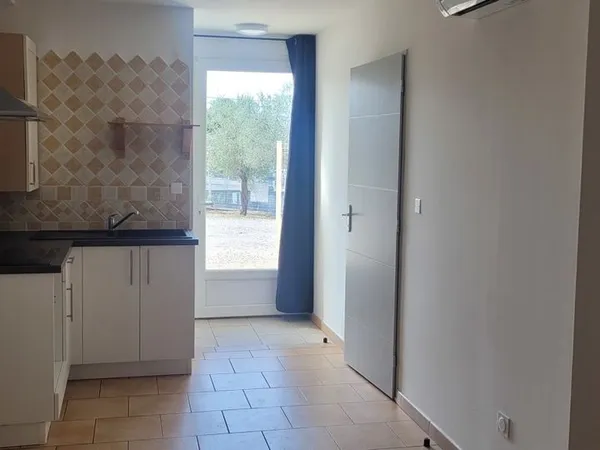 Studio 1 pièce 23 m²