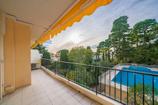 Appartement 3 pièces 92 m²